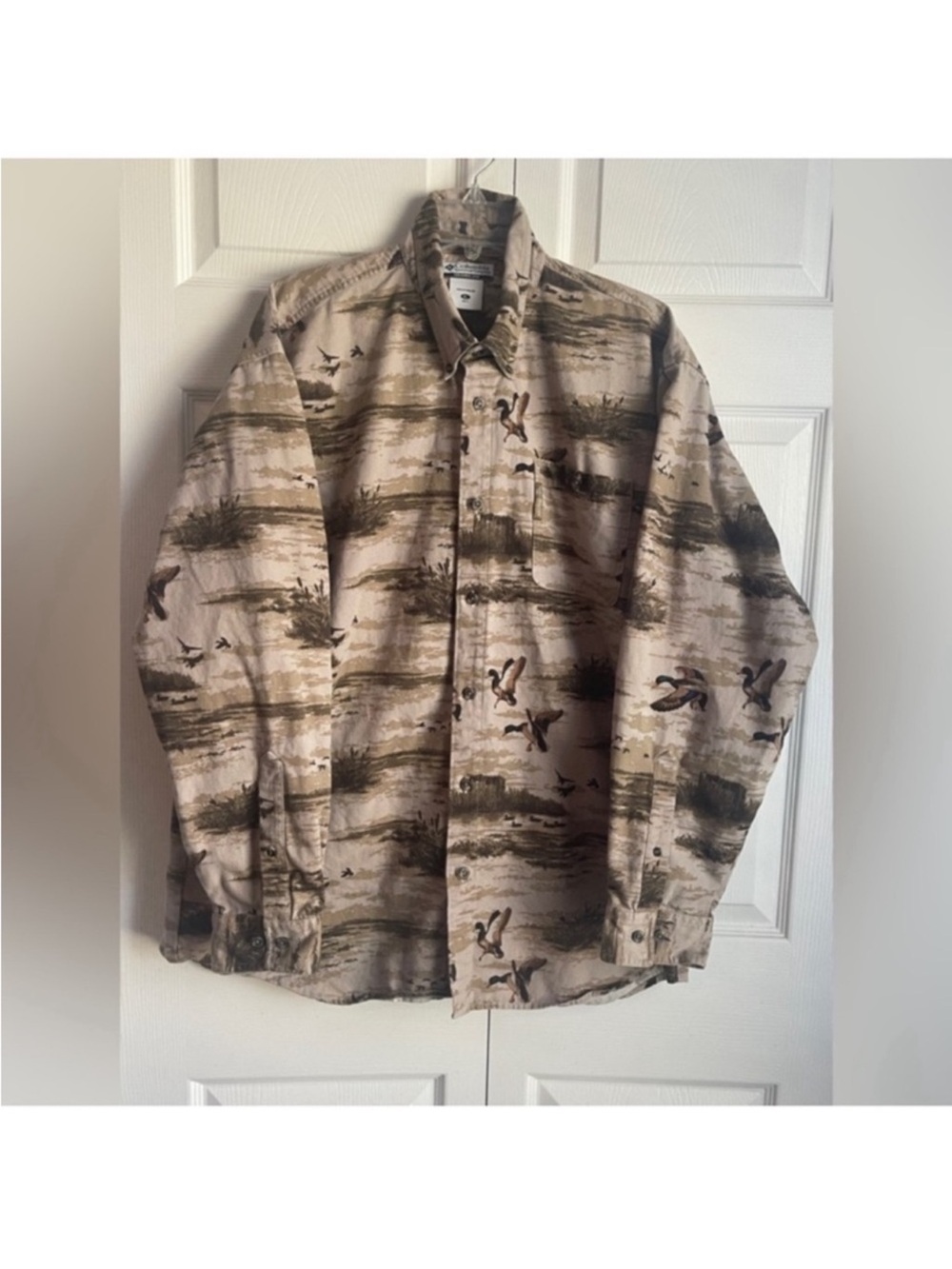 Columbia Men’s River Lodge Tan Mallard Duck Print Button Down Shirt Size XL
